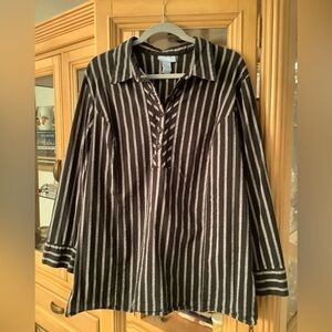 NICE LIZ & ME BLACK, GRAY & GLITTERY SILVER STRIPE SHIRT, 22/24